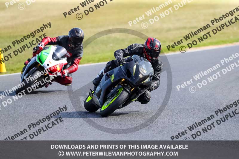 enduro digital images;event digital images;eventdigitalimages;no limits trackdays;peter wileman photography;racing digital images;snetterton;snetterton no limits trackday;snetterton photographs;snetterton trackday photographs;trackday digital images;trackday photos